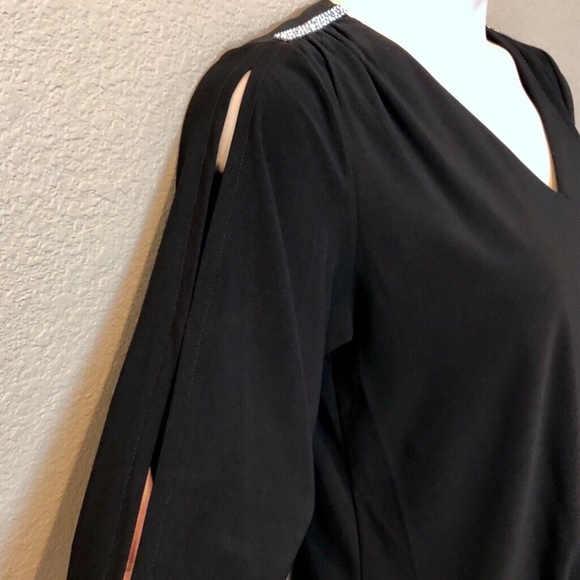 Women's cb Established Black Rhinestone V-Neck 3/4 Split Sleeve Jersey Top Sz PM - Picture 2 of 10